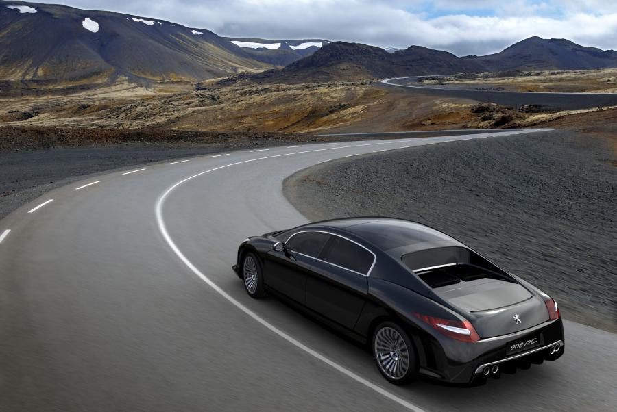  Peugeot 908 RC Concept 2006 года  (фото 24 из 28)